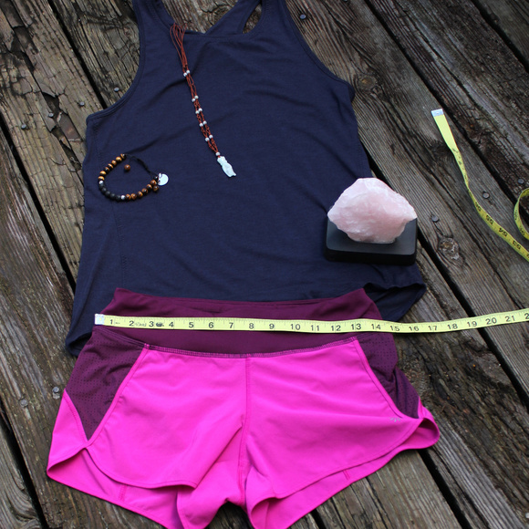 Athleta Track This Run Lined Short 3" Fuschia XXS - Picture 5 of 8